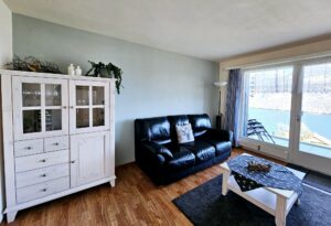 Wohnzimmer Schrank